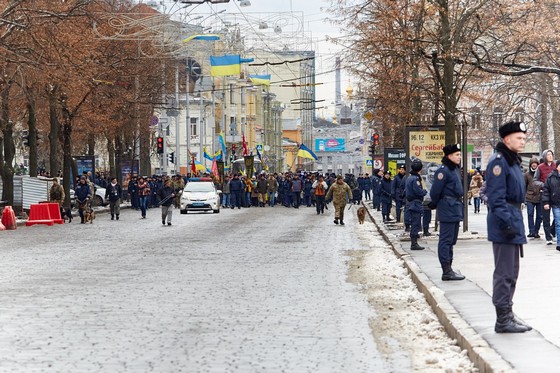 Траурное шествие по центру и митинг в Молодежном парке: как в Харькове почтили память жертв Голодомора фото 4