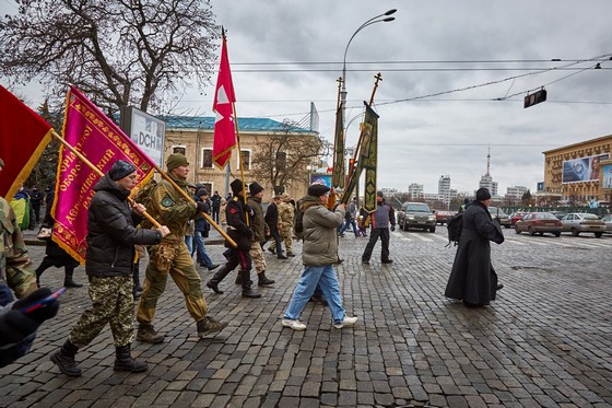 Траурное шествие по центру и митинг в Молодежном парке: как в Харькове почтили память жертв Голодомора фото 2