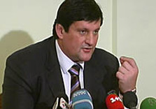 В. Синчук убежден, что уголовные дела против некоторых финансовых структур обязательно появятся