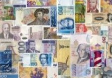 Межбанковские торги закрылись незначительным повышением котировок доллара 