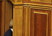 Огрызко покинул свой кабинет. СМИ считают, что на его место уже есть 4 претендента