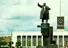 памятник ленин