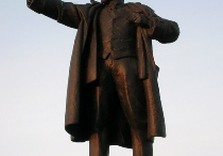 памятник ленину
