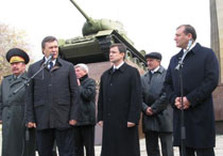 янукович добкин т-34