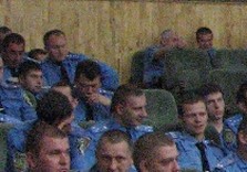 милиция в зале