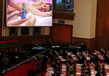 парламент индонезия порнография