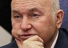 юрий лужков