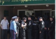 захват завода шампанских вин