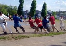 перетягивание каната