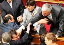 драка верховная рада