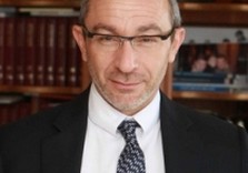 геннадий кернес
