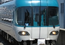 поезд Hyundai 