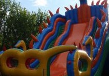 надувной дракон батут