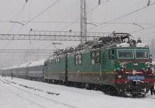 поезд
