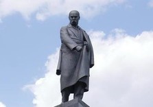 памятник шевченко харьков