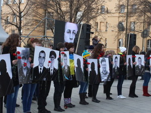 В Харькове состоялась общественная панихида по всем погибшим