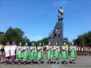 памятник шевченко харьков