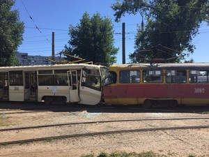 столкновение трамваев на салтовке