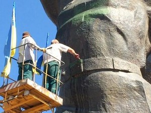памятник воину освободителю 23 августа