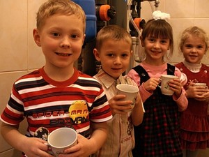 «Глобаль 2000» установила в Харьковских больницах фильтры для воды.
