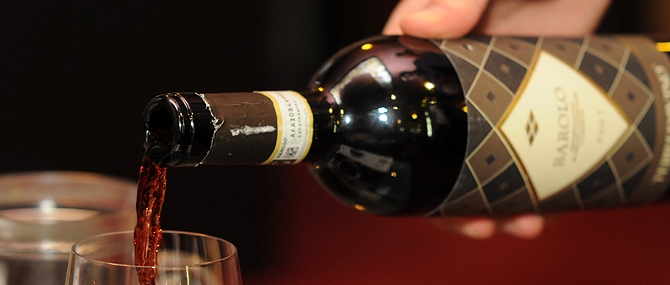 Гурманы In Vino попробовали вино королей
