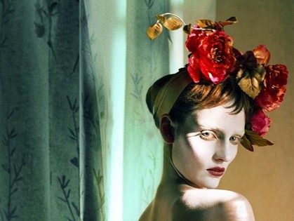 Что может быть вкуснее, чем чувствовать себя роскошной? Vogue Ukraine знает толк в luxury-образах