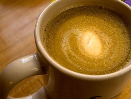 Кусочек ароматного масла и кофе. Попробуйте!