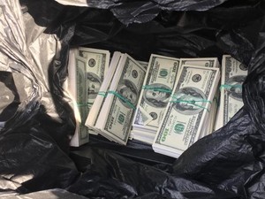 Подозреваемый получил от нардепа 500 тысяч долларов